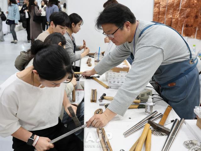 18일 서울 강남구 코엑스에서 K-핸드메이드 페어가 개막했다 AJP Yoo Na-hyun