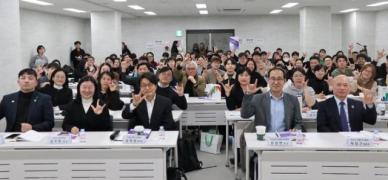 방미통위, 수어 방송 품질 개선 나선다… 내년 상반기 실무 지침 마련