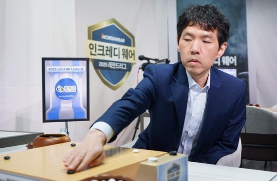 消息：国宝级围棋大师李昌镐有望随李在明访华