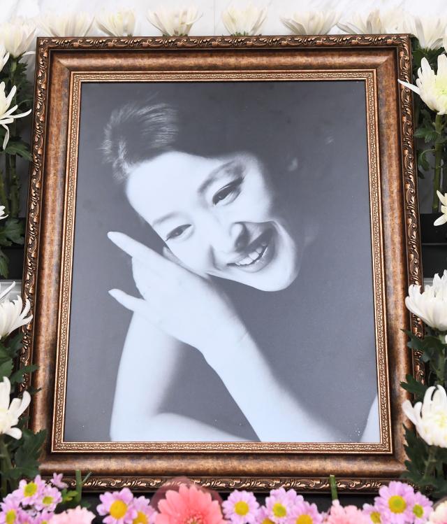 배우 윤석화 별세 사진사진공동취재단