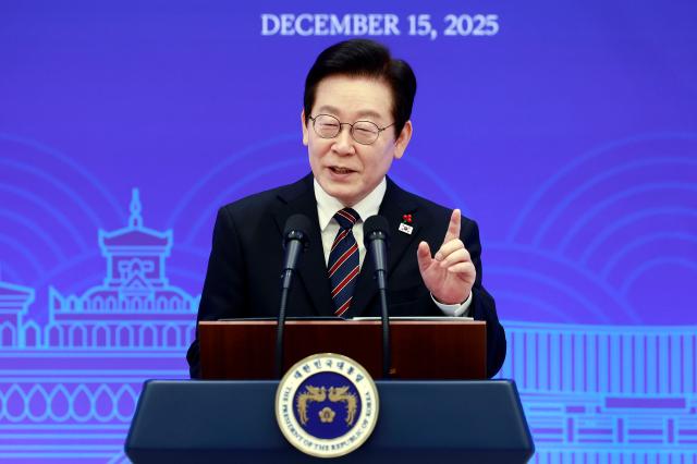 이재명 대통령이 15일 용산 대통령실에서 열린 한-라오스 공식오찬에서 오찬사를 하고 있다 사진대통령실통신사진기자단