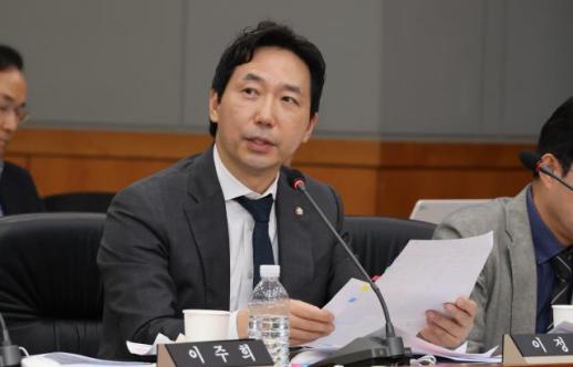 KT·쿠팡 해킹 여파에 이용자 불안 확산…응답자 85% 2차 피해 우려