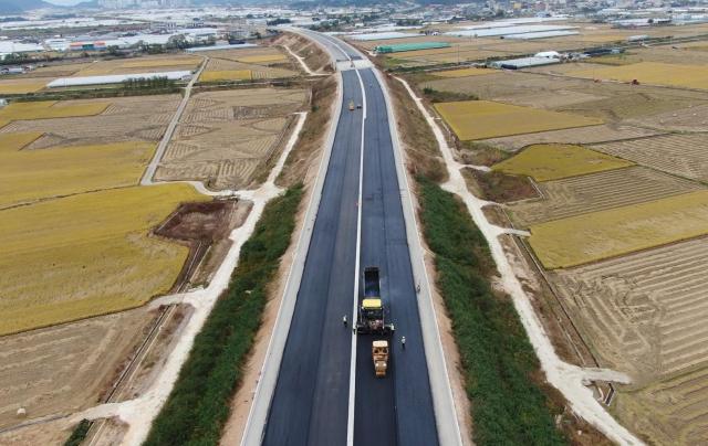 전라남도가 내년도 SOC 국비 예산으로 1조4천억 원을 확보하며 교통망 혁신의 발판을 마련했다사진전남도