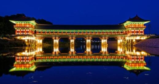 Du khách quốc tế đổ về các tỉnh Hàn Quốc thay vì chỉ tập trung ở Seoul nhờ sức hút từ phim ảnh và sự kiện quốc tế