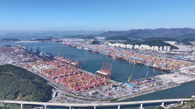 부산항 신항 전경사진부산항만공사