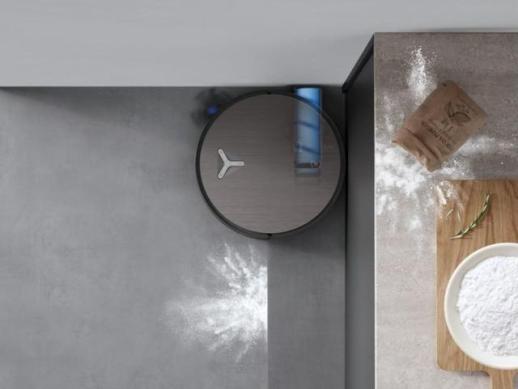 에코백스 물걸레 로봇청소기 오즈모 롤러,  육아 가정 고민 반영