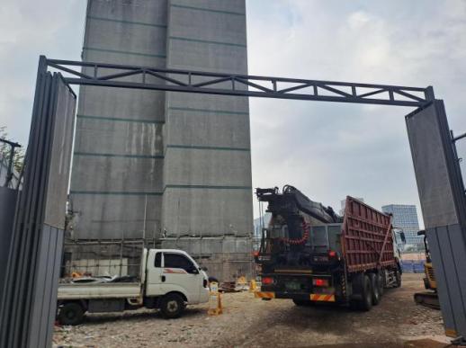 [아주경제 오늘의 뉴스 종합] 거래 반토막인데 강남도 비강남권도 신고가…규제 역풍 부는 시장 外