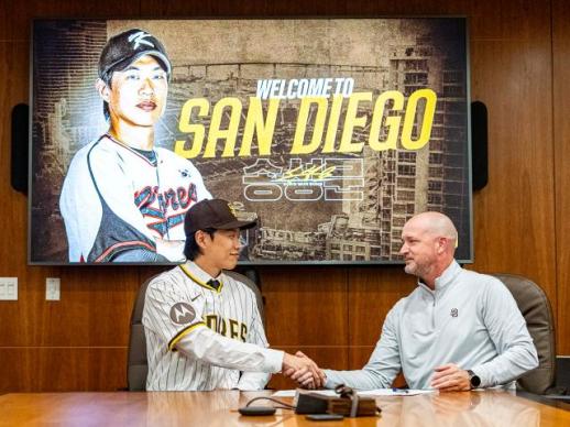 4년 전 무명에서 빅리그로…송성문, 샌디에이고 입성