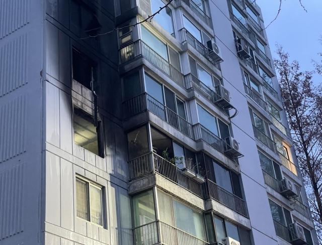 Fire at apartment complex in Seoul leaves two in critical condition, dozens evacuated