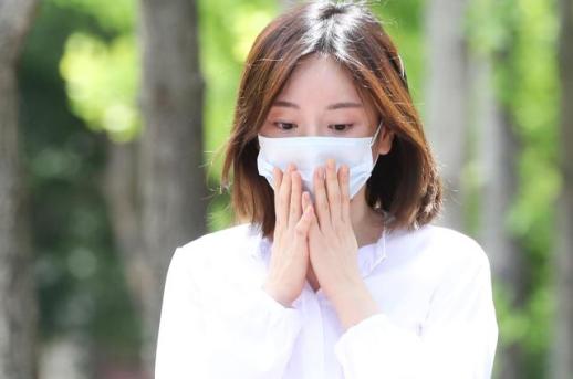 마약 투약 혐의 황하나 체포…동남아 도피 끝 귀국