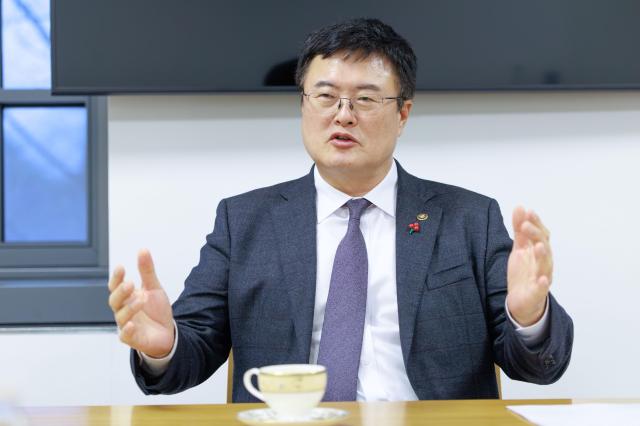 김대현 문화체육관광부 제2차관이 23일 오후 국립현대미술관 서울관 집무실에서 본지와 인터뷰하고 있다 사진유대길 기자 dbeorlf123ajunewscom