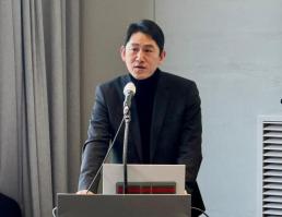 주사이모 SNS 팔로 의혹에…강민경 저와 무관한 일 