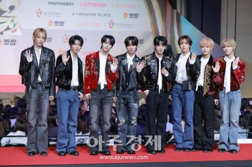 [포토] 아홉, 2025 SBS 가요대전 레드카펫 참석