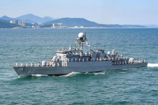 국산 초계함 광명함, 36년간 해양수호 임무 마치고 전역