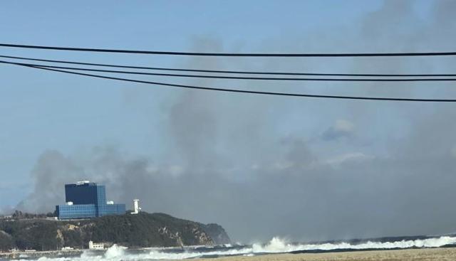 강원도 강릉시의 한 야산에서 화재가 발생했다 사진연합뉴스