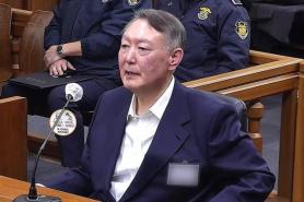 Special counsel seeks 10-year jail term for ex-President Yoon over martial law case