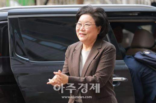 [포토] 미소짓는 이혜훈 기획예산처 장관 후보자