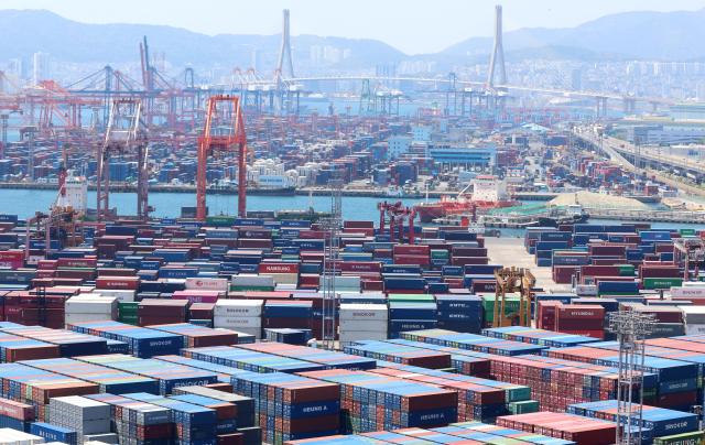 韩国成全球第6个突破7000亿美元出口大国