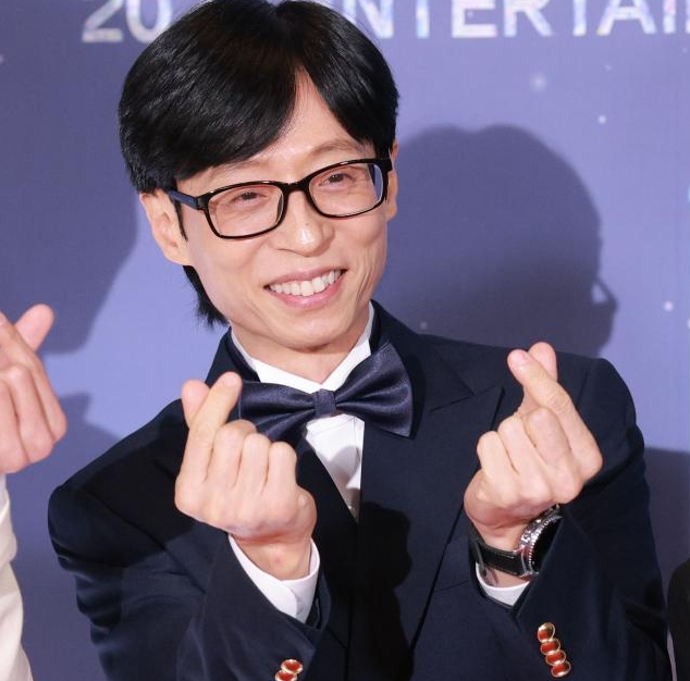 [포토] 유재석, 대상 수상 (2025 MBC 방송연예대상)