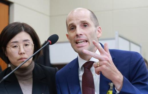 김범석 빠진 쿠팡 연석 청문회…오만불손·법적 처벌 질타 이어져