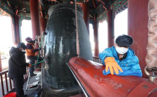 新年敲钟活动在即