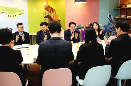 최대호 안양시장, 2년 연속 종합 최우수 지자체 선정 성과 격려