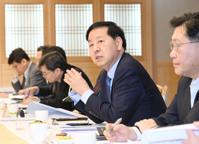 구윤철, 경인사연 연구기관에 "국가과제·구조혁신 해법 마련" 당부