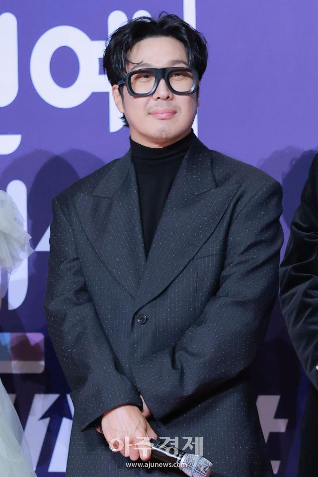 [포토] 하하, 특별상 수상 (2025 SBS 연예대상)