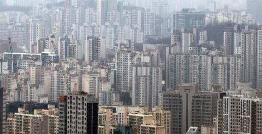 [2026 부동산 시장 전망] 매매도 전월세도 高高...정부 공급대책 실효성 우려 ↑