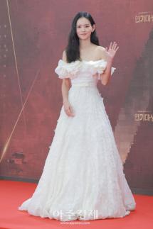 [포토] 김윤혜, 레드카펫 참석 (2025 KBS 연기대상)