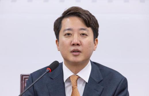 [아주경제 오늘의 뉴스 종합] 민주, 공천헌금 의혹 강선우 제명…김병기엔 징계 심판 요청 外