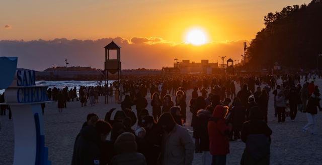 【图片提供 韩联社】