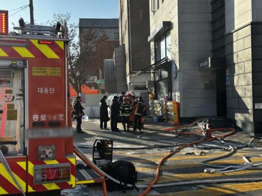 상설특검, 관봉권 띠지 관련 대검 압수수색 나서