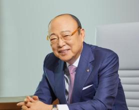 Hanwha chairman pledges AI defense push, deeper Korea-US shipbuilding ties