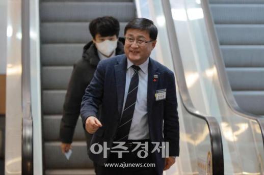 [포토] 김성환 기후에너지환경부 장관, 2026년 경제계 신년인사회 참석