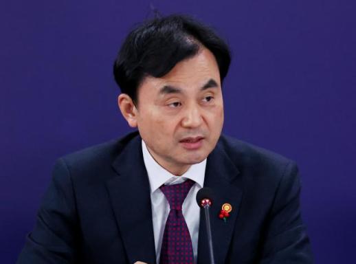 안규백, 미 평택기지 항공대대 운용중단에 직접 가서 들어보겠다