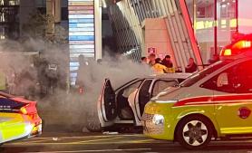 A deadly cab crash near Jonggak station in Seoul kills 1, injures 9, 4 of them foreigners