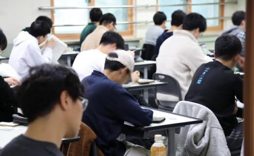 경찰, 종각역 사망사고 택시기사 긴급체포…약물 반응 양성