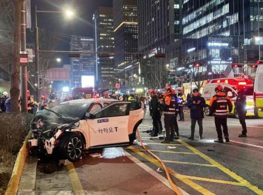 Fatal taxi crash reignites debate over elderly drivers