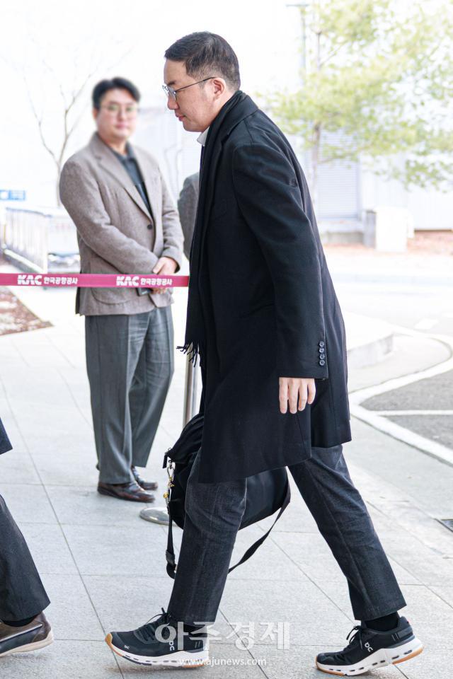 [포토] 중국으로 출국하는 구광모 LG그룹 회장