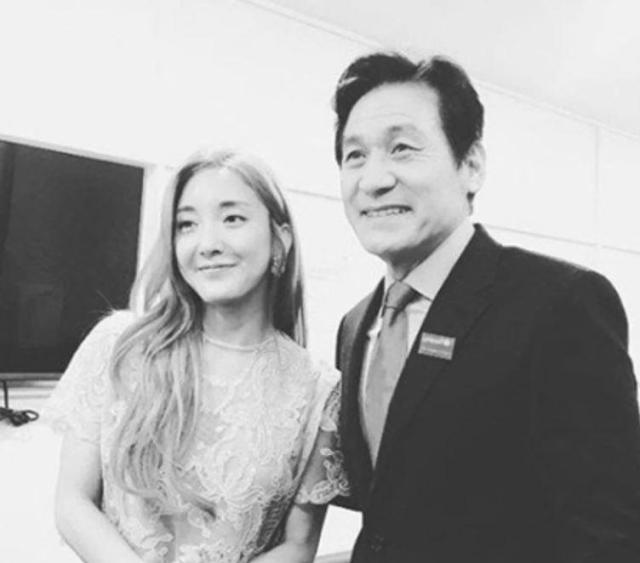 바다왼쪽와 안성기 사진바다 SNS