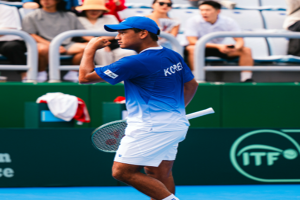 [주목! 이 선수] 한국 테니스의 미래 박의성, 국대 재승선…아식스와 후원 계약 겹경사