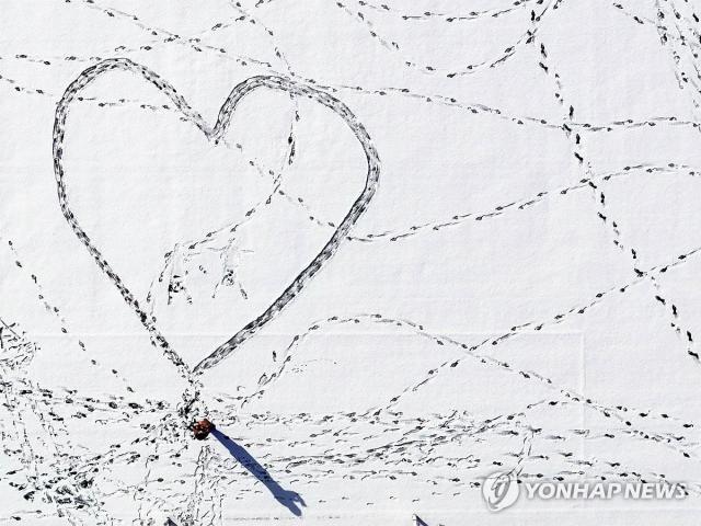 [내일날씨] 곳곳에 눈비…동부지역 건조해 불조심