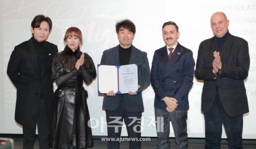 [포토] 주한 이탈리아 대사관, 영화 피렌체팀에 감사장 수여