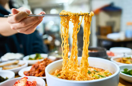 Ramyeon, Haenyeo, Bingsu…Loạt từ khóa tiếng Hàn tiếp tục đổ bộ từ điển Oxford