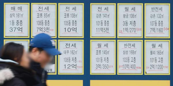 "전세도 월세도 오른다"...임대차 시장 불안에 수요자만 '혼란'