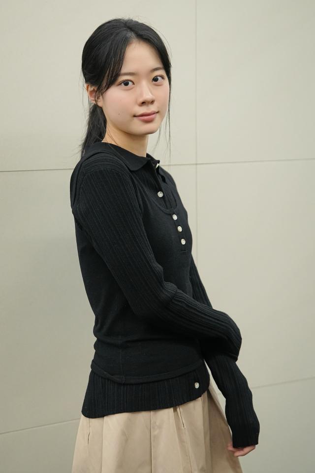 콘크리트 마켓 주연 배우 이재인 사진웨이브