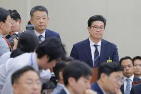 Prosecutors seek arrest warrant for MBK Partners chairman over Homeplus fraud