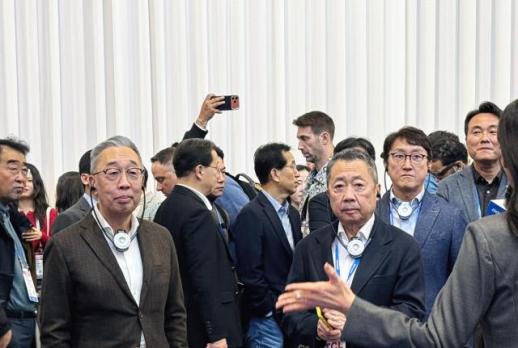 [CES 2026] 박정원 두산 회장 맞춤 전략으로 AI시대 에너지 시장 선도