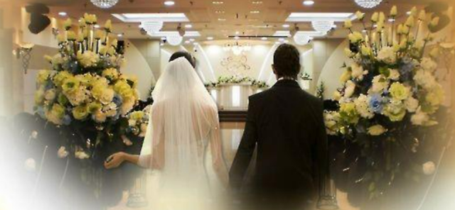 "피곤해" 성관계 거절한 남편... '이것'과 충격 19금 대화